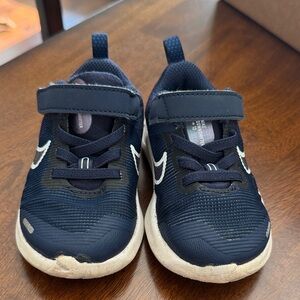 Nike Kids Navy Blue Sneakers